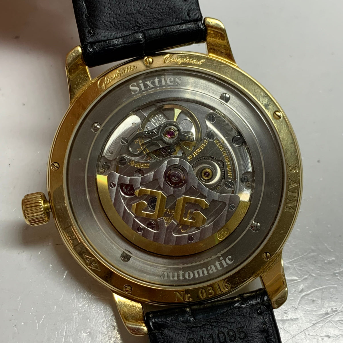 Glashutte Original Retro 42 millimeters 2-39-47-01-01-04