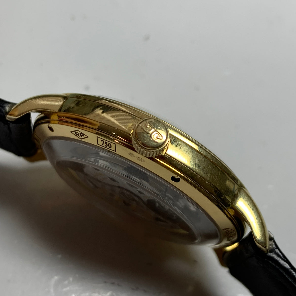 Glashutte Original Retro 42 millimeters 2-39-47-01-01-04