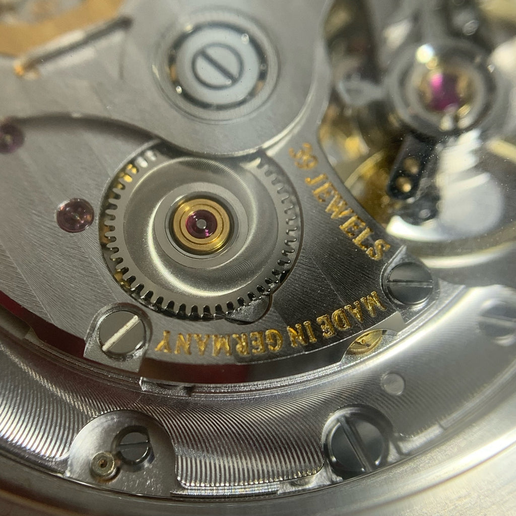 Glashutte Original Retro 42 millimeters 2-39-47-01-01-04