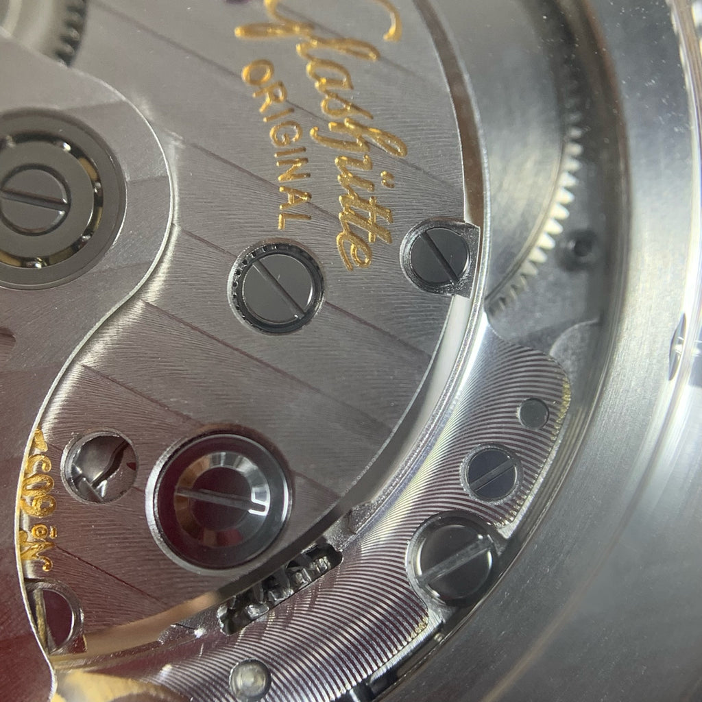 Glashutte Original Retro 42 millimeters 2-39-47-01-01-04