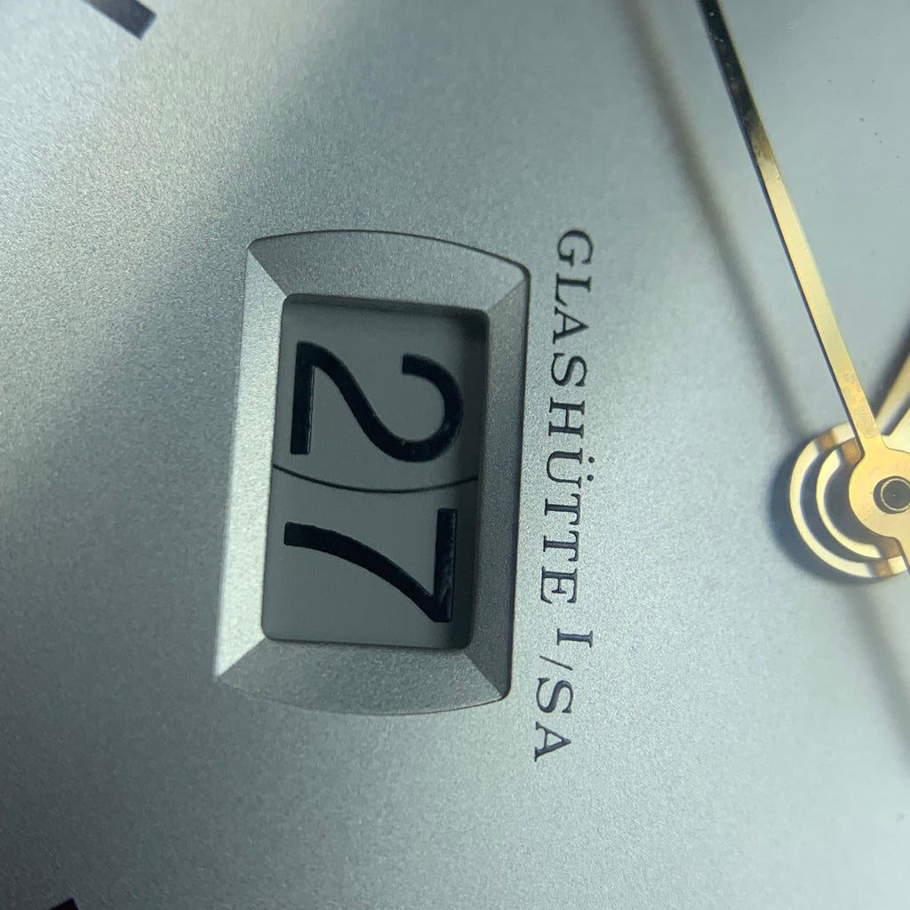Glashutte Original Retro 42 millimeters 2-39-47-01-01-04