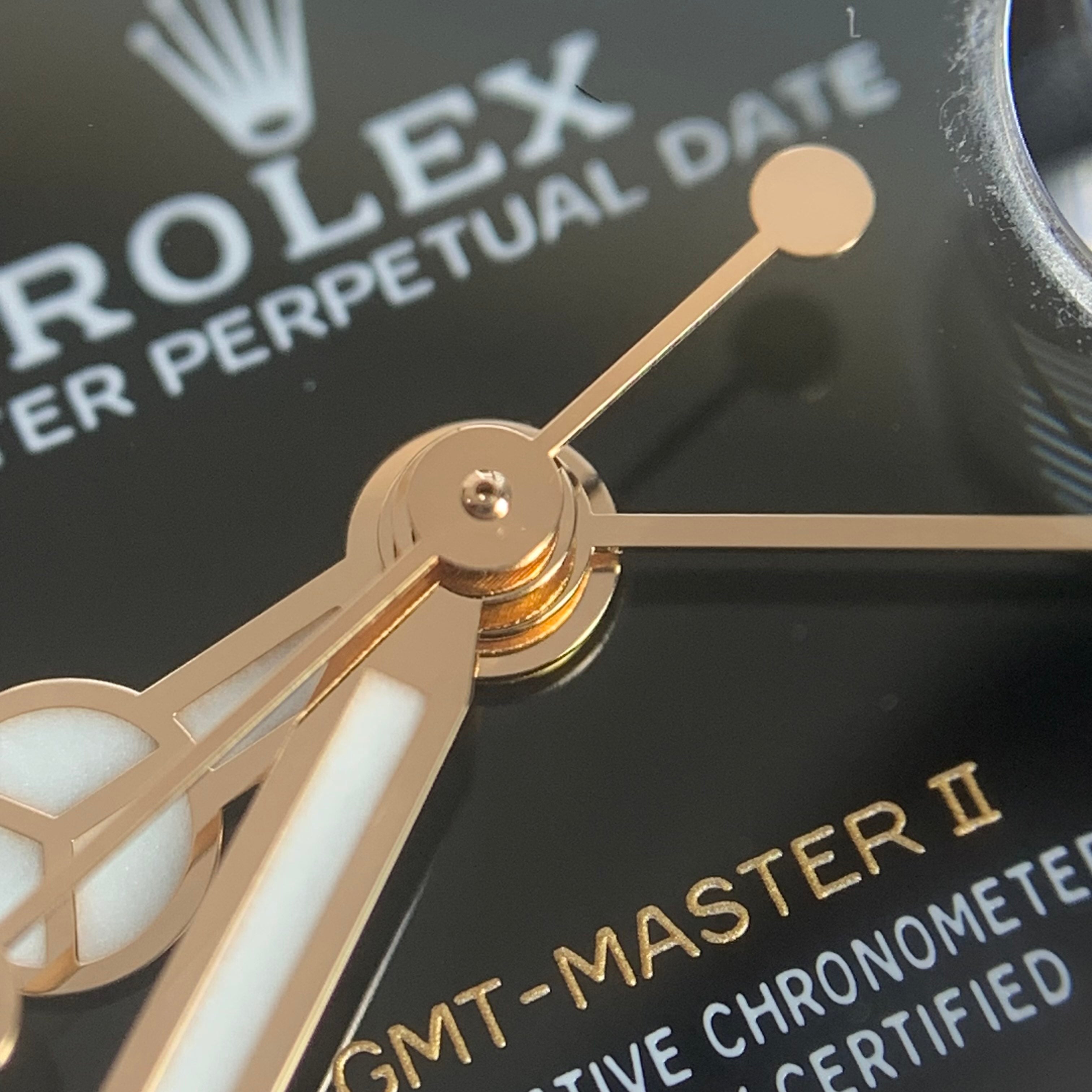 Rolex GMT-Master II 40 millimeters m126711chnr-0002