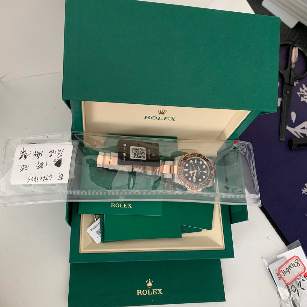Rolex GMT-Master II 40 millimeters m126711chnr-0002