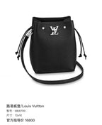 Louis Vuitton 13x16 M68709