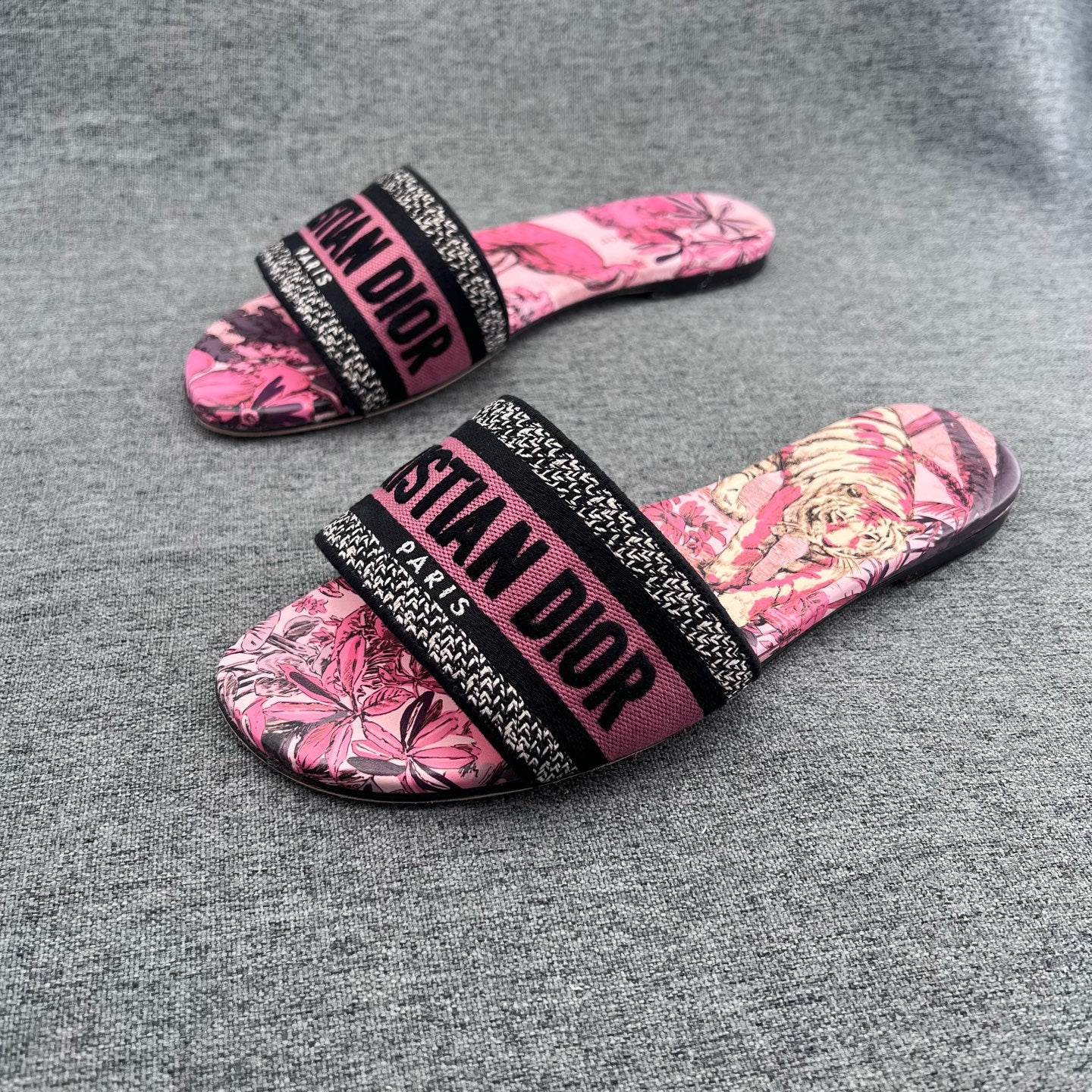 Dior Pink Flip flop
