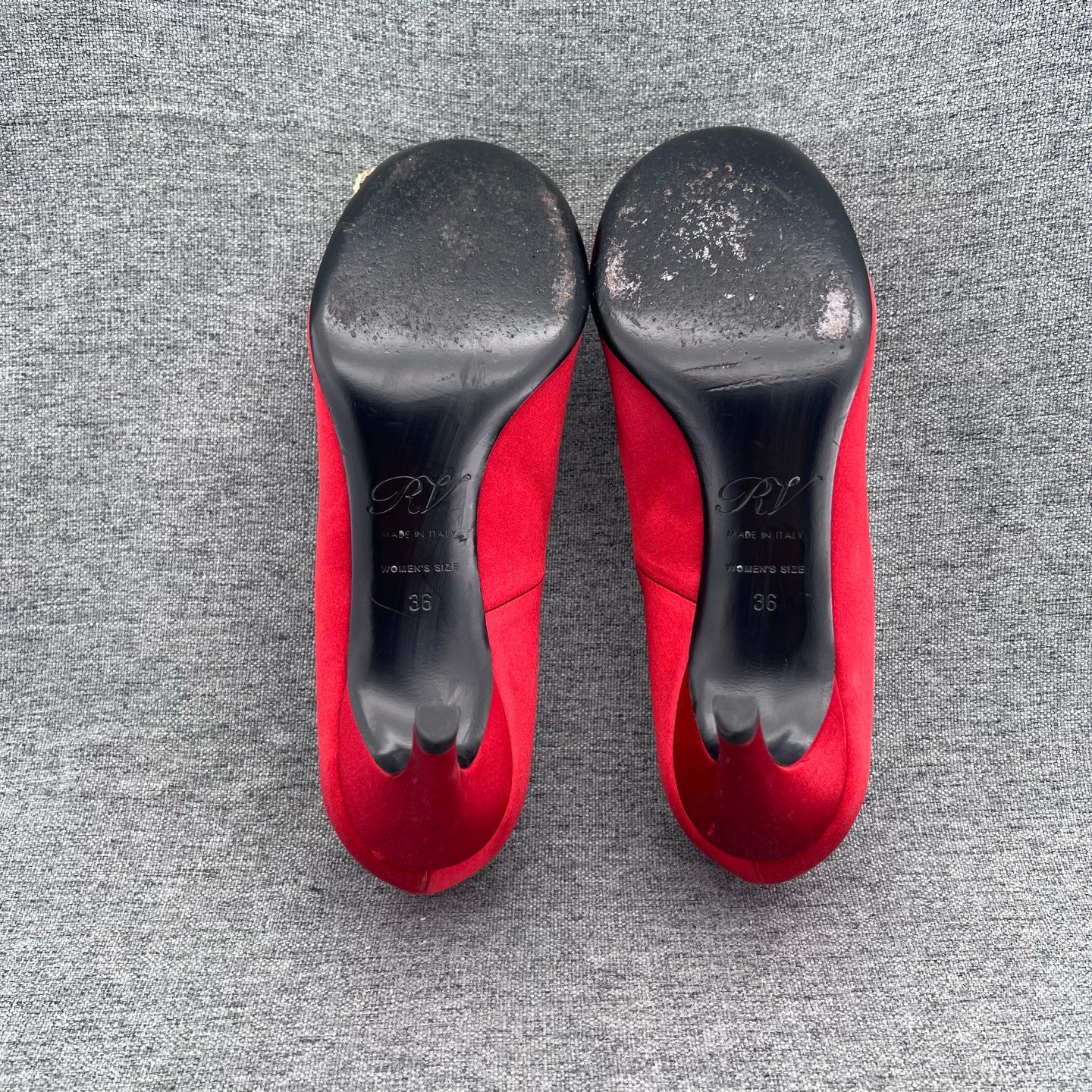 roger vivier Velvet Red High heels
