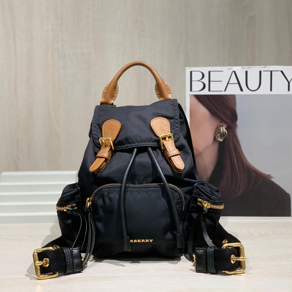 Burberry Canvas Backpack 40166171