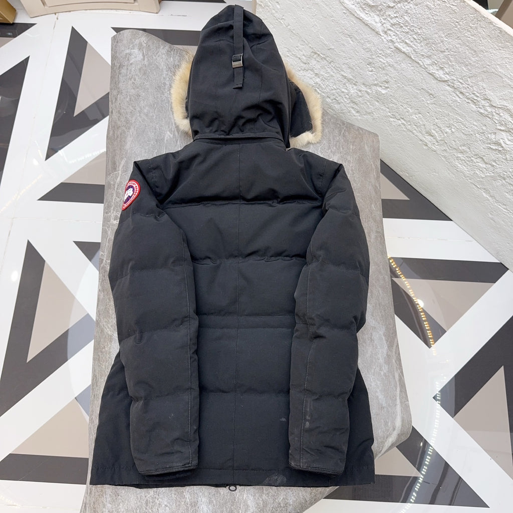 Canada Goose Black Down jacket