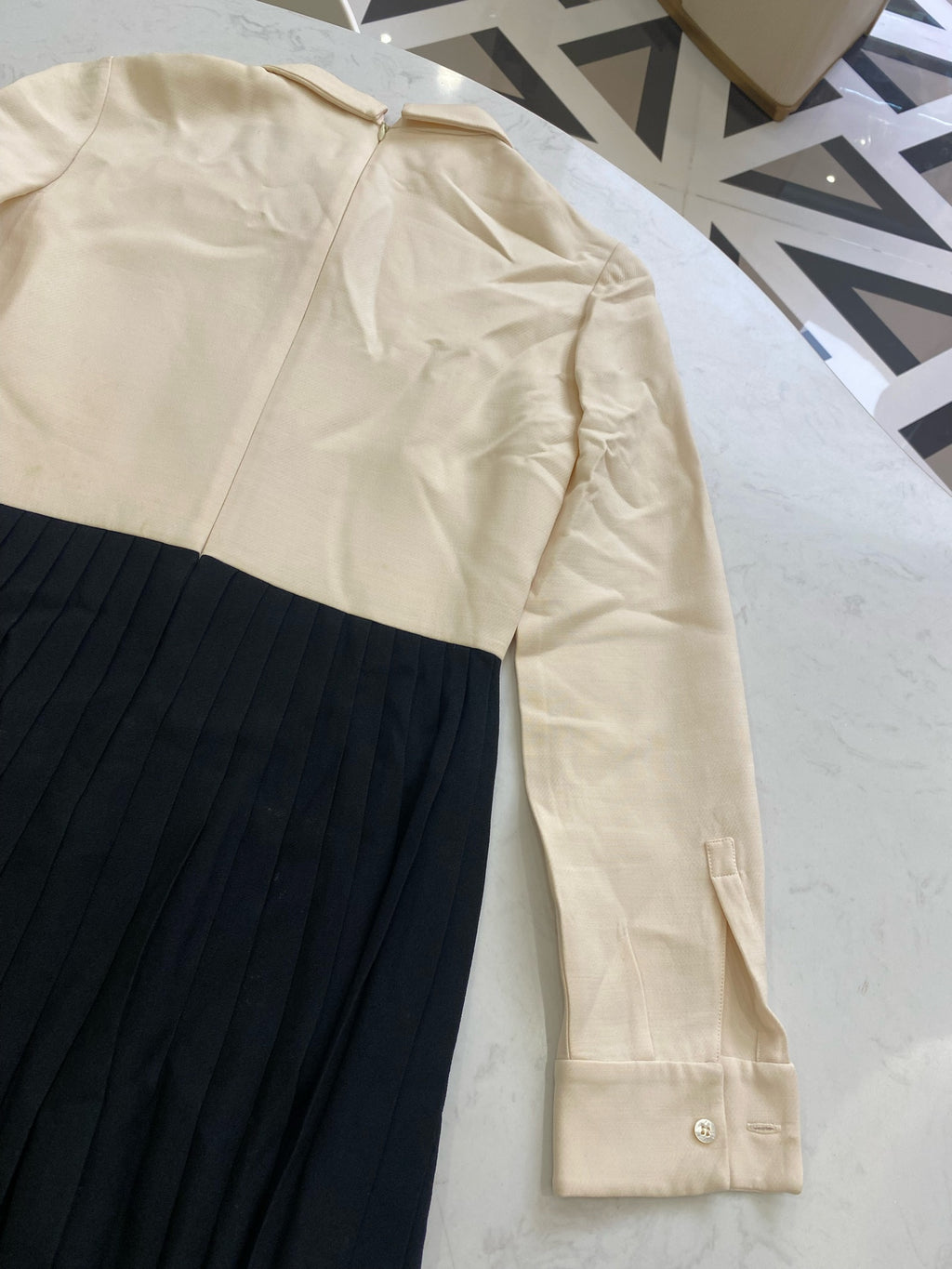 Valentino White