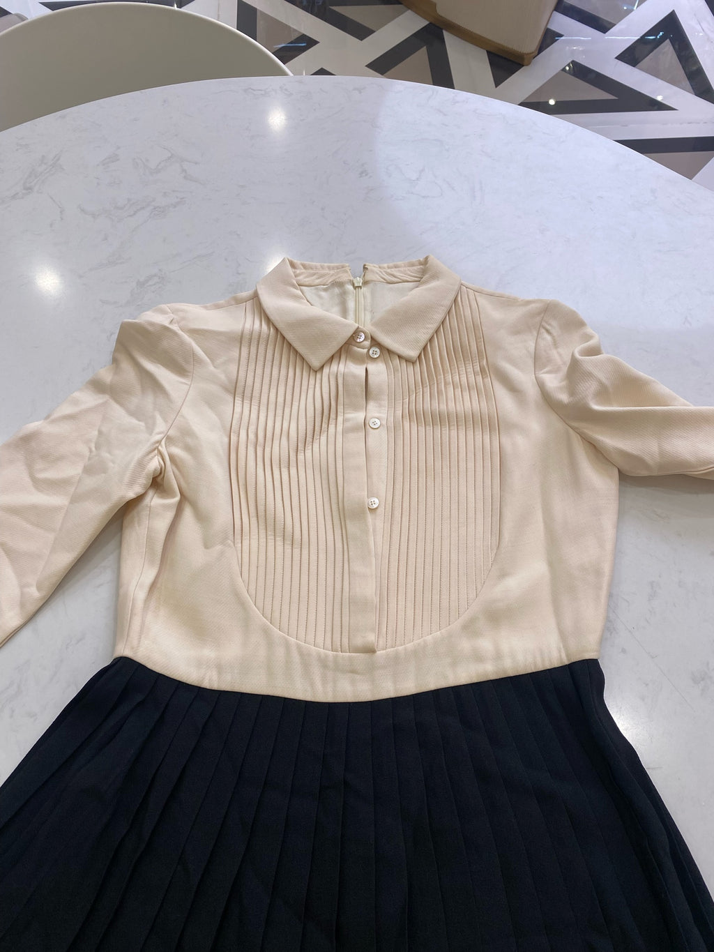 Valentino White