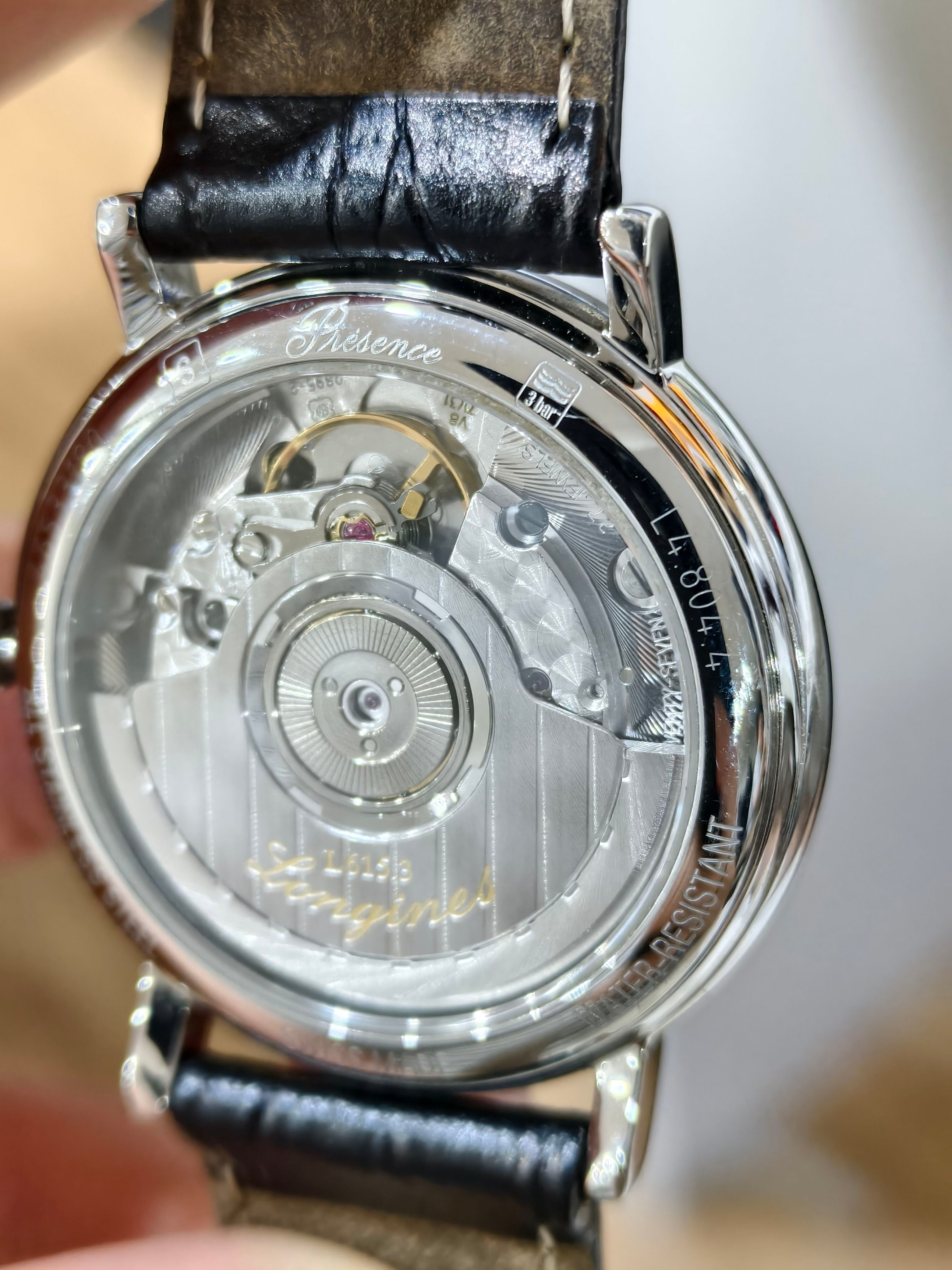Longines Classic Automatic (self-winding) watch 34.5 millimeters L4.804.4.11.2