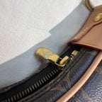 Louis Vuitton Loop Canvas 23 x 13 x 6 M81098