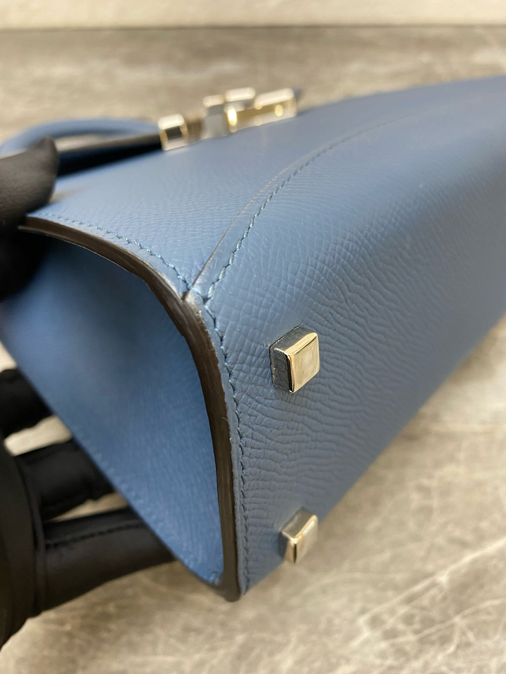 moynat莫奈 Blue Crossbody