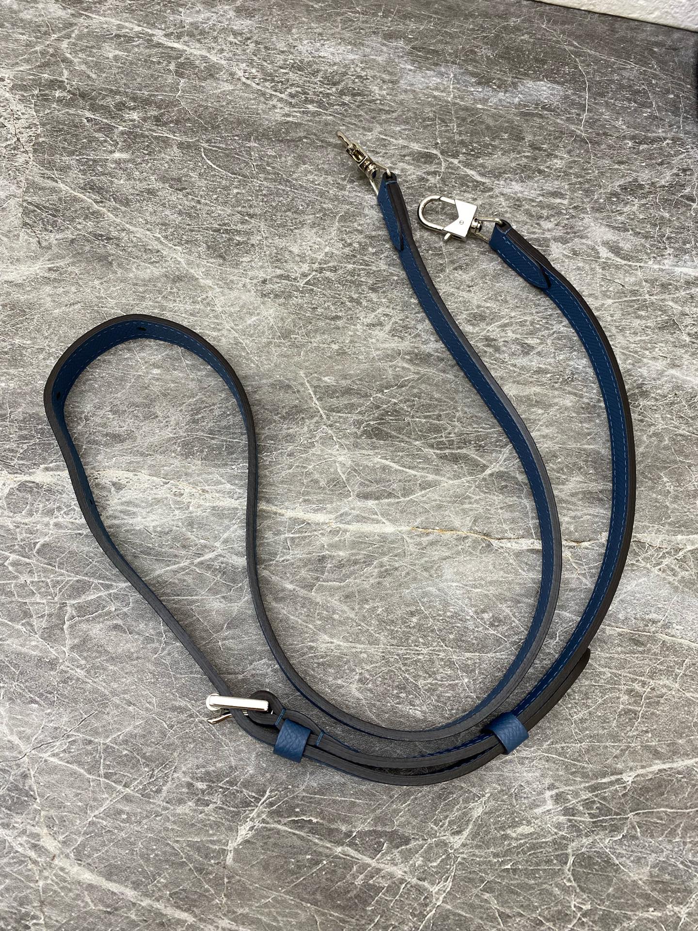 moynat莫奈 Blue Crossbody
