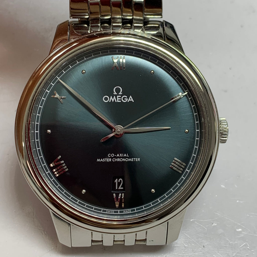 Omega Flying Disc Series 40 434.10.40.20.10.001