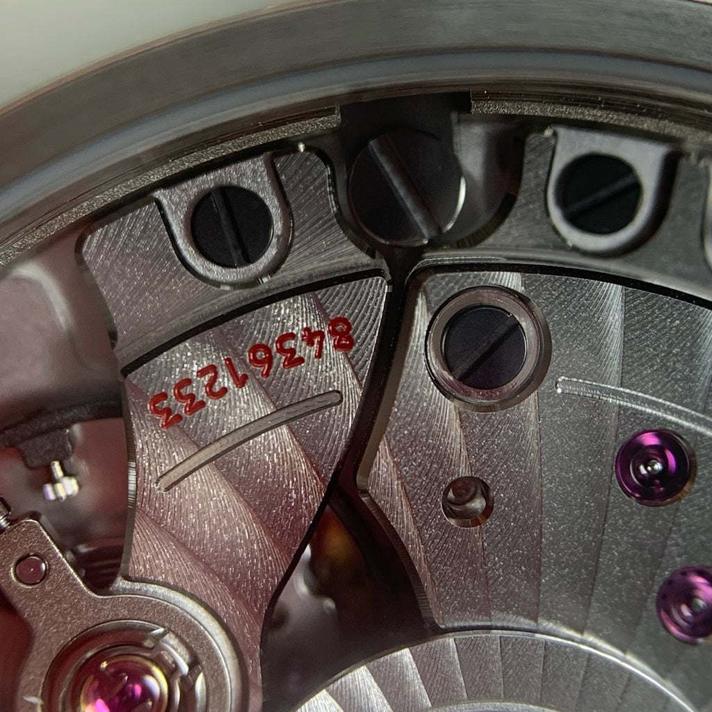 Omega Flying Disc Series 40 434.10.40.20.10.001