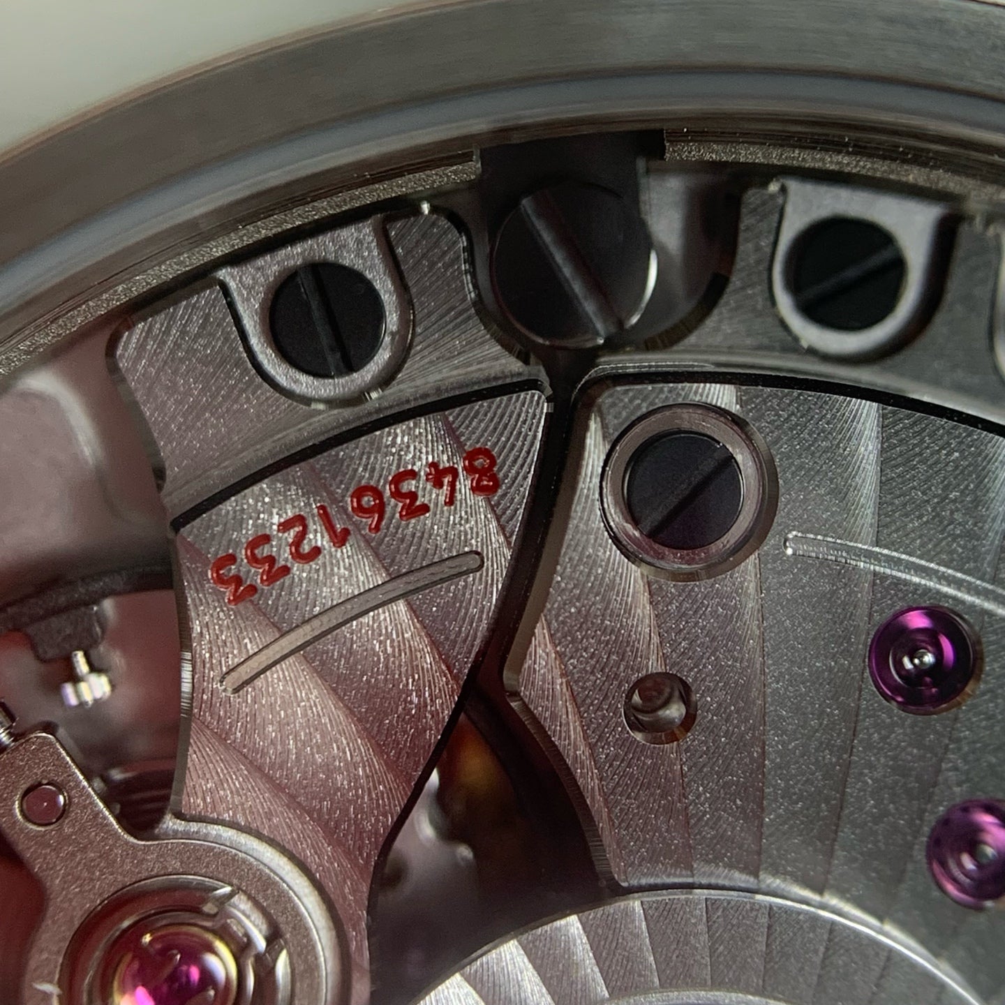 Omega Flying Disc Series 40 434.10.40.20.10.001