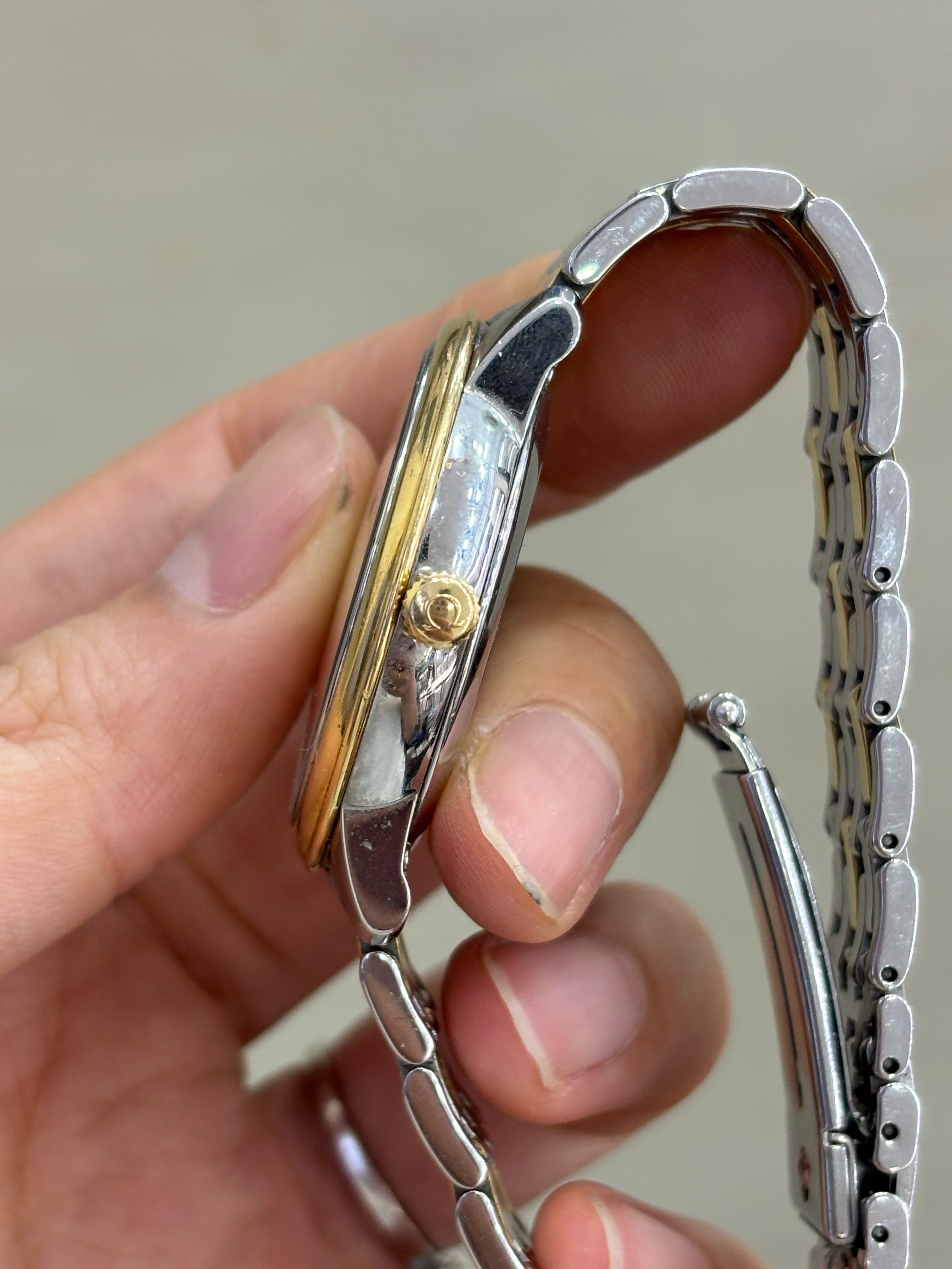 Omega Yellow