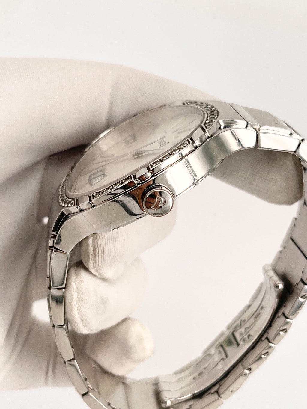Piaget White Automatic (self-winding) watch