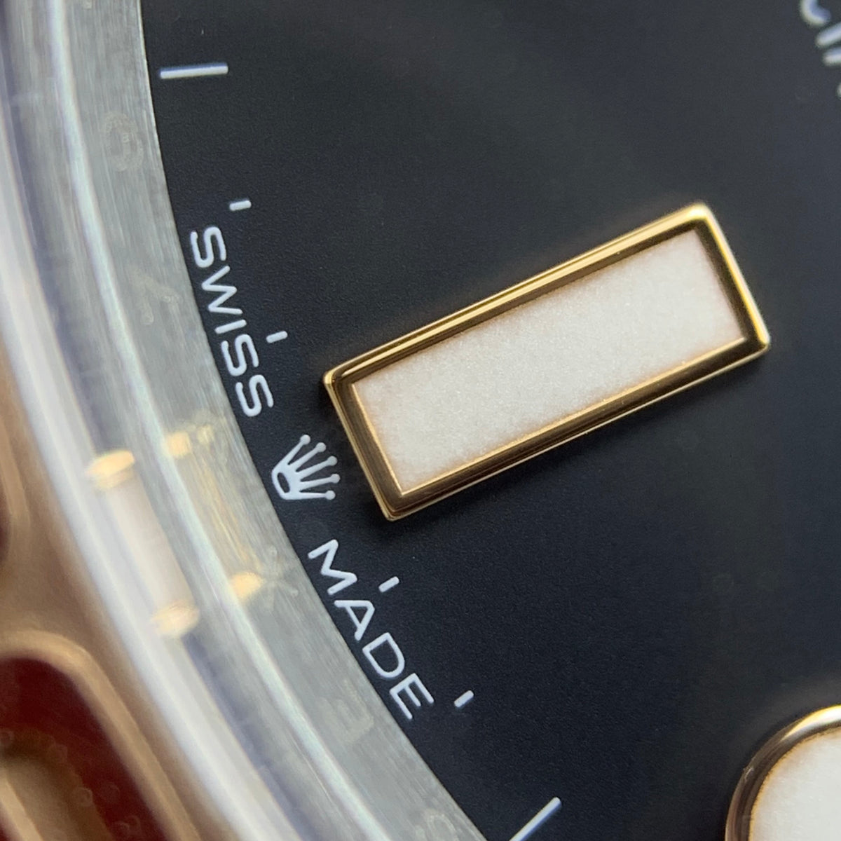 Rolex Yacht Prestige Model 40 millimeters m126621-0002
