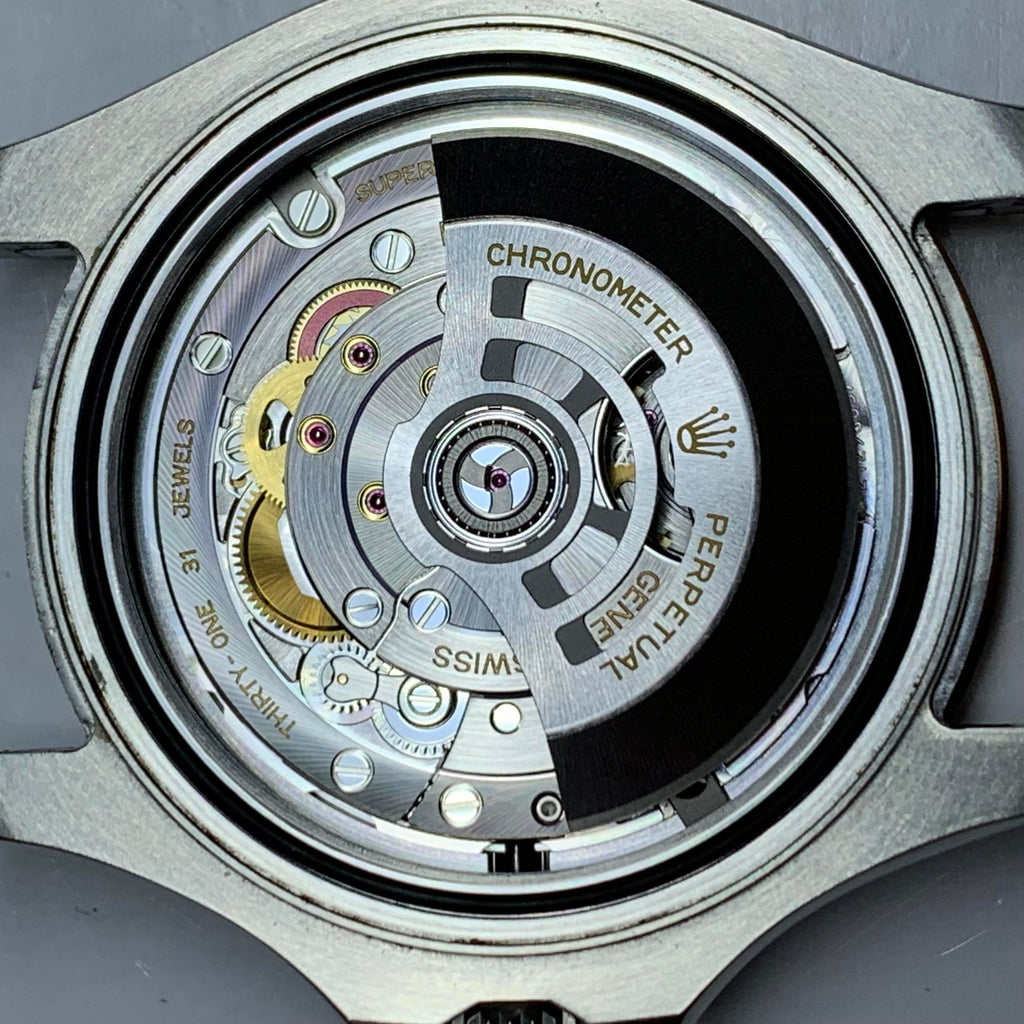 Rolex Yacht Prestige Model 40 millimeters m126621-0002