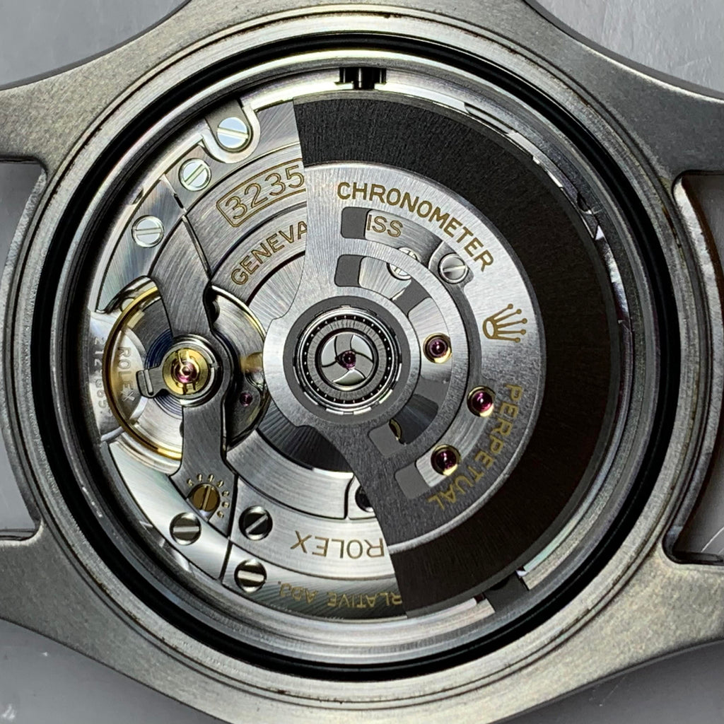 Rolex Yacht Prestige Model 40 millimeters m126621-0002