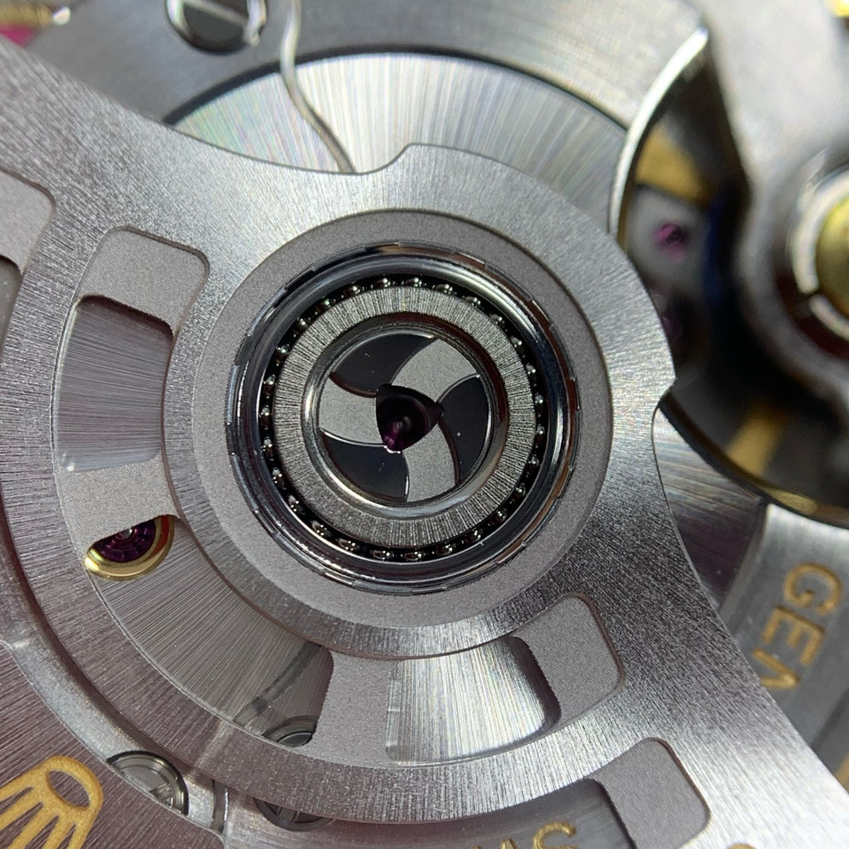 Rolex Yacht Prestige Model 40 millimeters m126621-0002