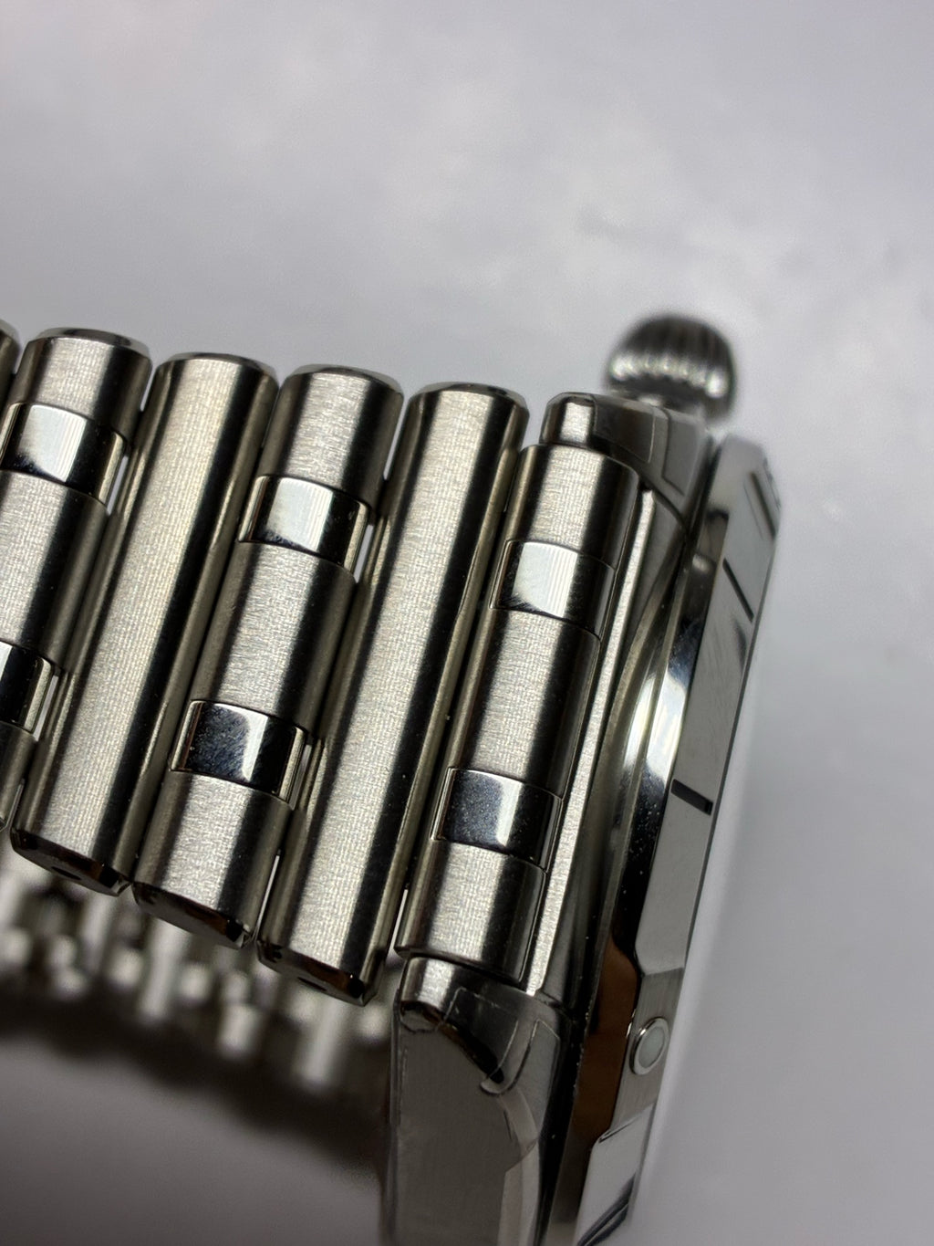 Breitling Chronomat mechanical timekeeping collection Mechanical watch 40 millimeters A32398101A1A1