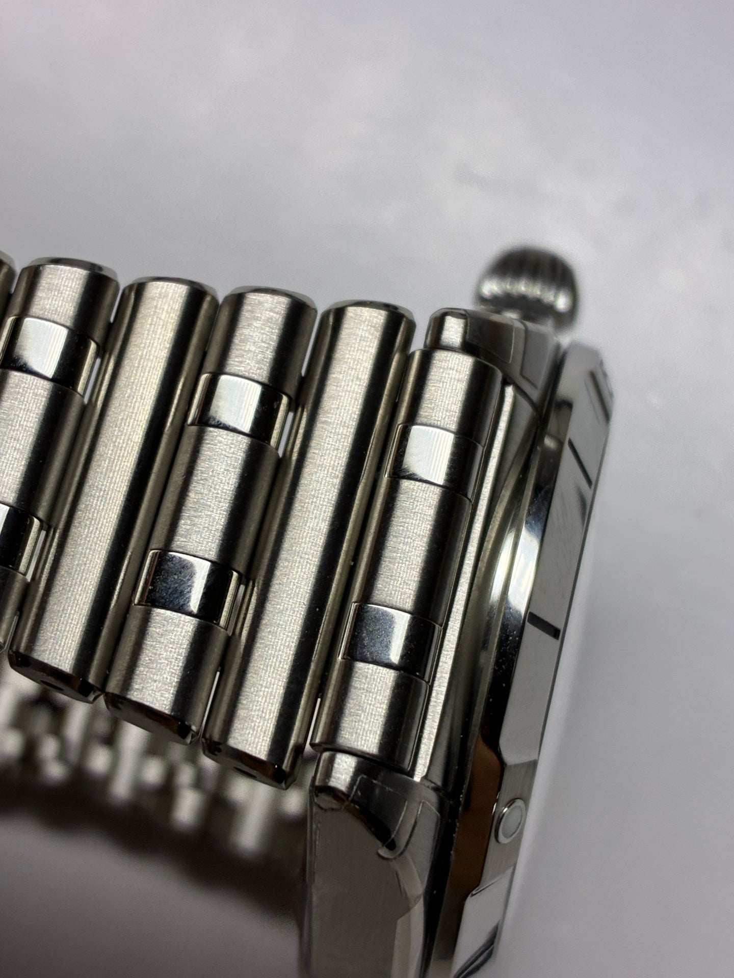 Breitling Chronomat mechanical timekeeping collection Mechanical watch 40 millimeters A32398101A1A1