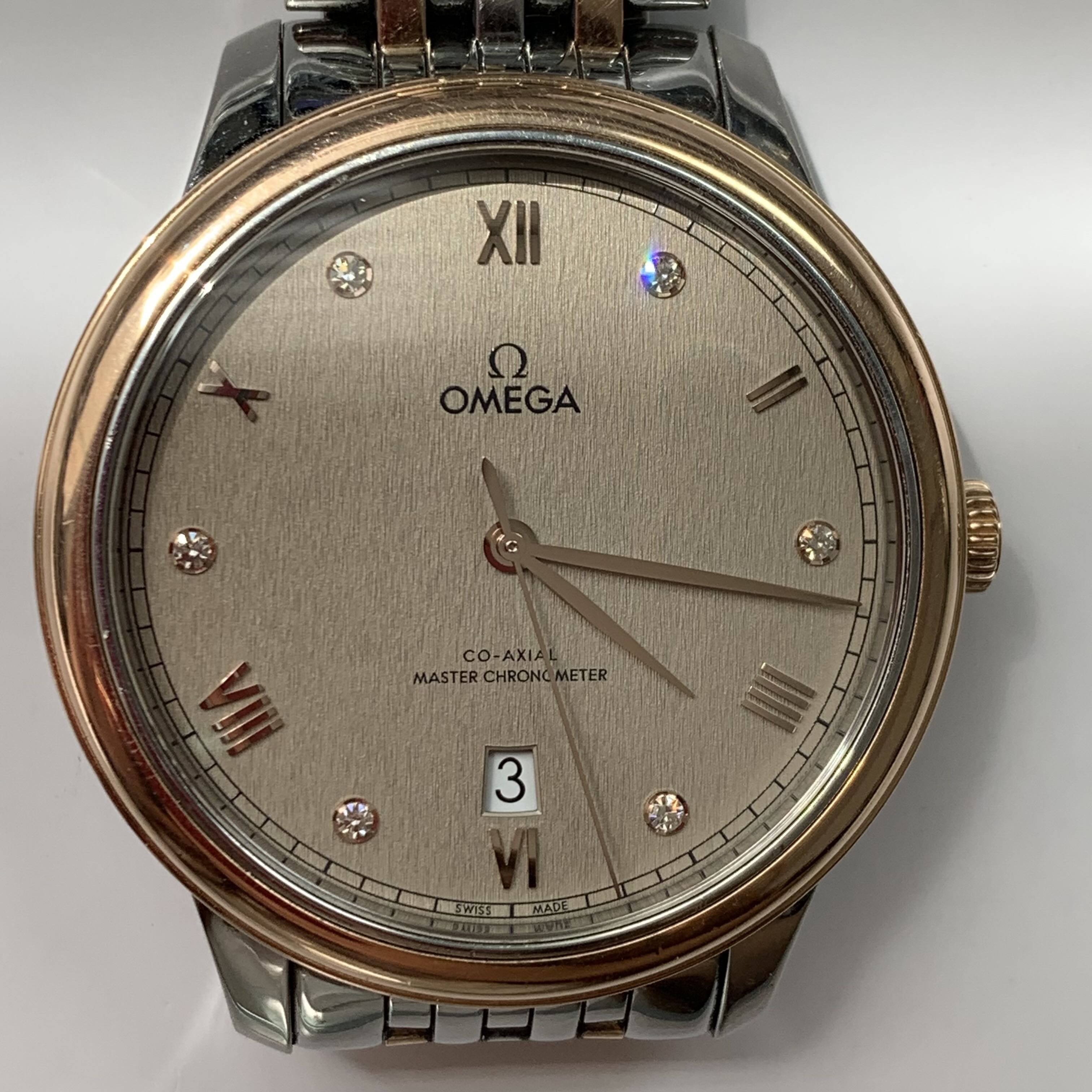 Omega Flying Disc Series 40 434.20.40.20.59.001