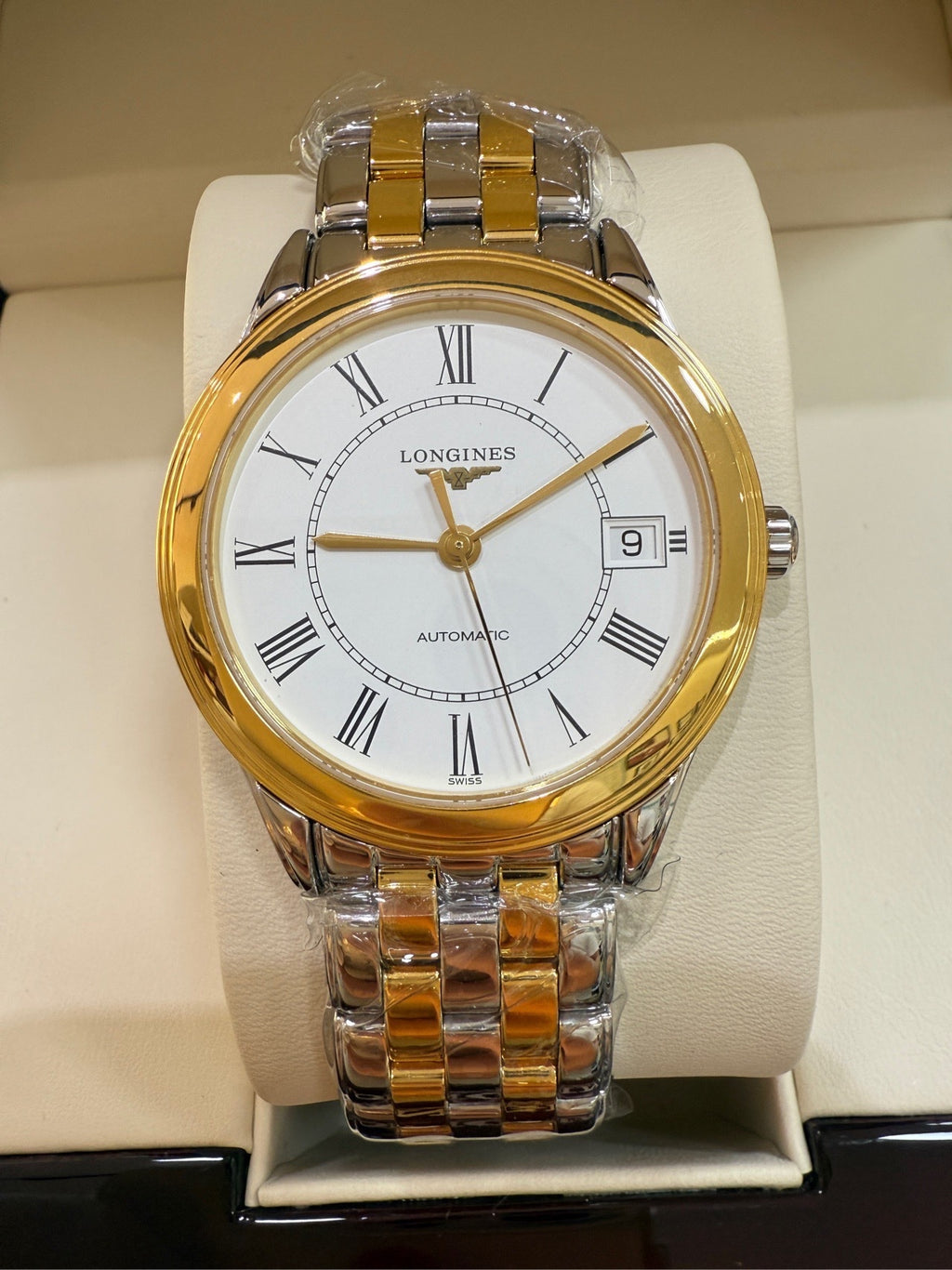 Longines Classic White Automatic (self-winding) watch 35.60 millimeters L4.774.3.21.7
