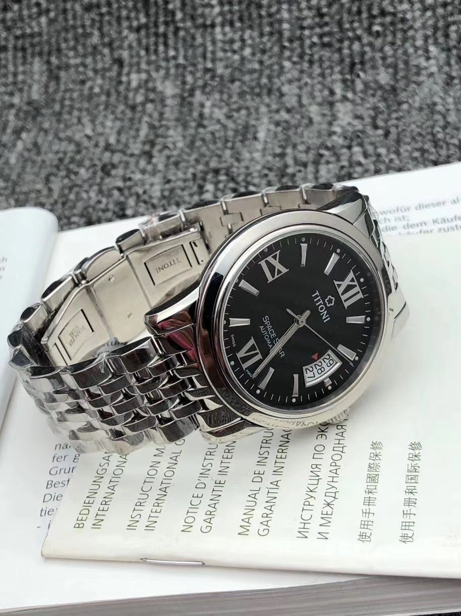 Longines Automatic (self-winding) watch