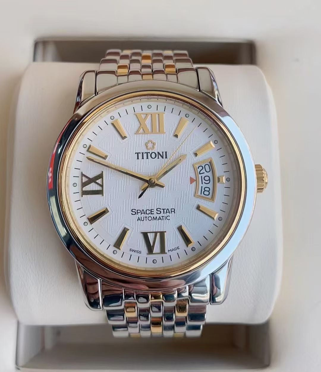 Longines Automatic (self-winding) watch