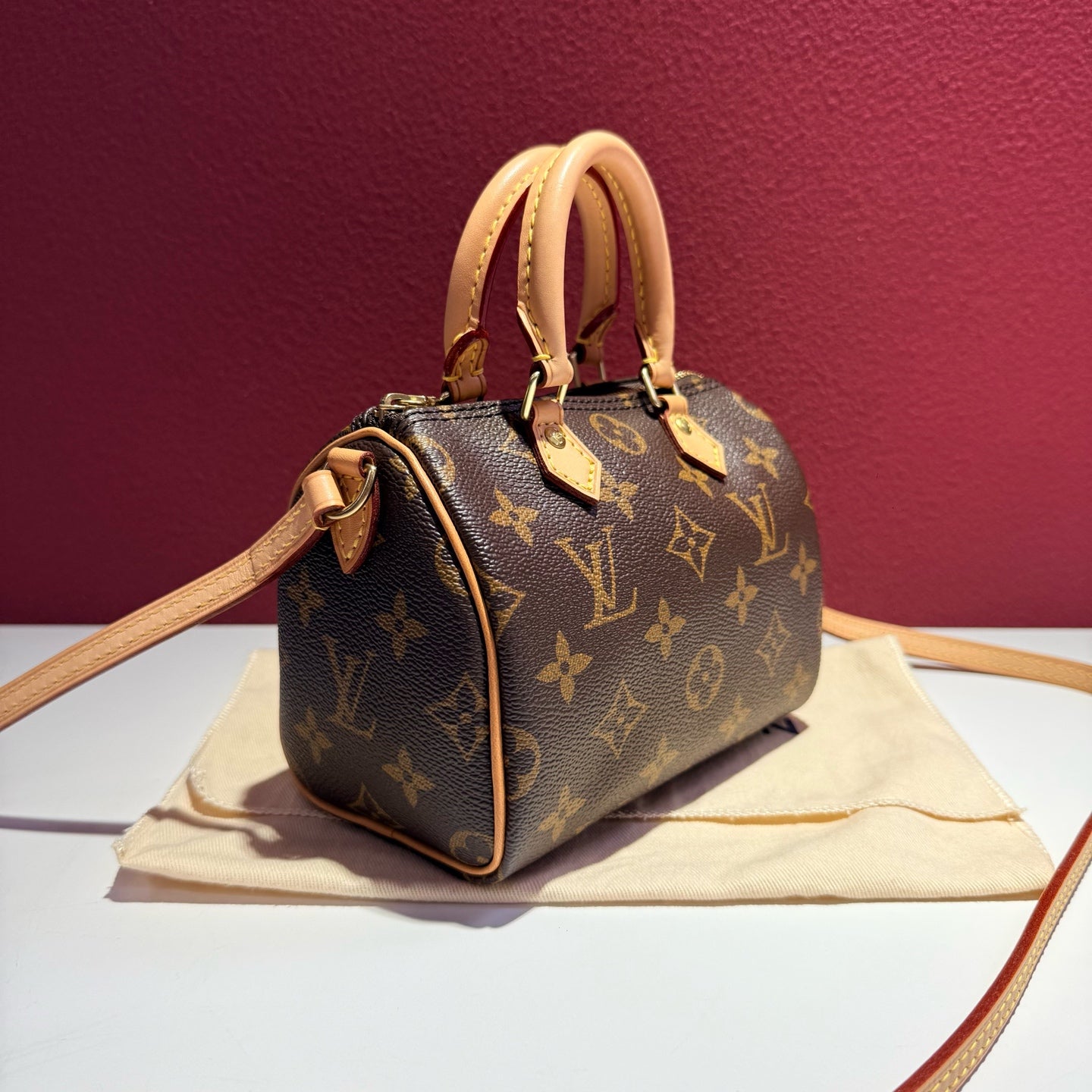 Louis Vuitton Crossbody 16.0x 12.5x 10.0 cm M61252