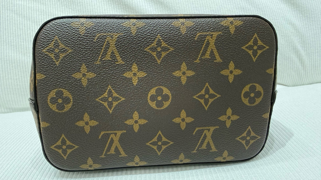 Louis Vuitton Bucket & Drawstring Bag