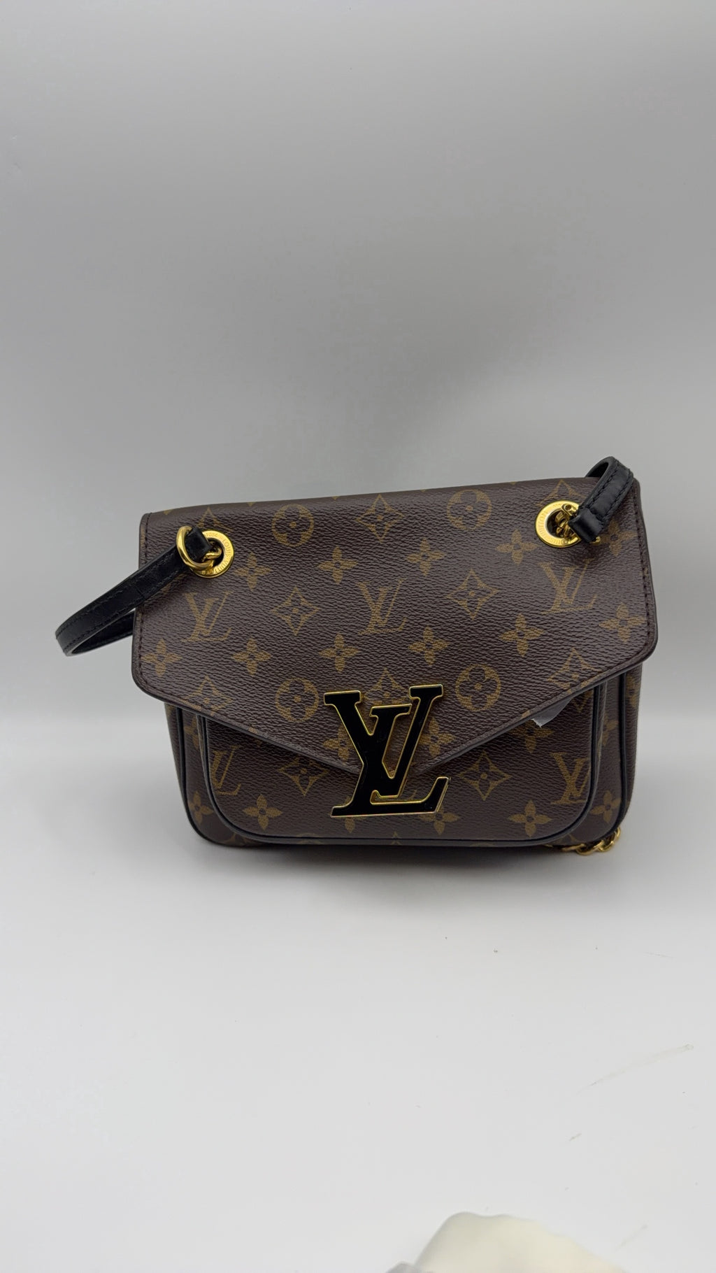 Louis Vuitton Passy Canvas 23 x 17 x 9 M45592