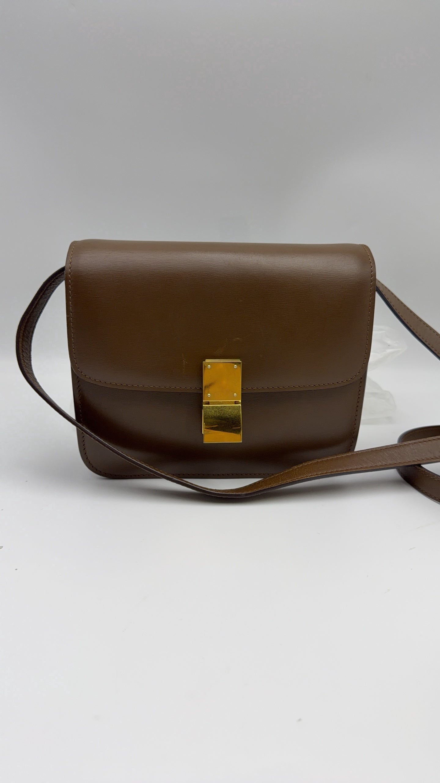 Celine 24 cm long x 6 cm wide x 19 cm high 189173XLA.19NG