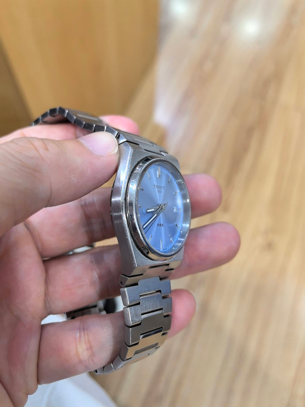 Tissot Classic Quartz watch 35 millimeters T137.210.11.351.00
