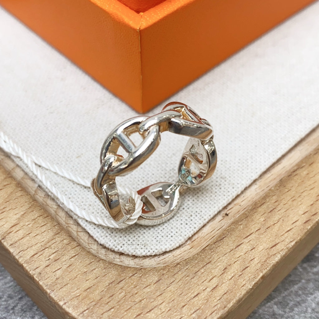 Hermes Ring