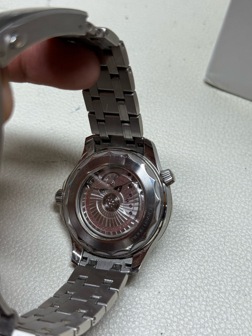 Omega Seahorse Series 42 210.30.42.20.01.001