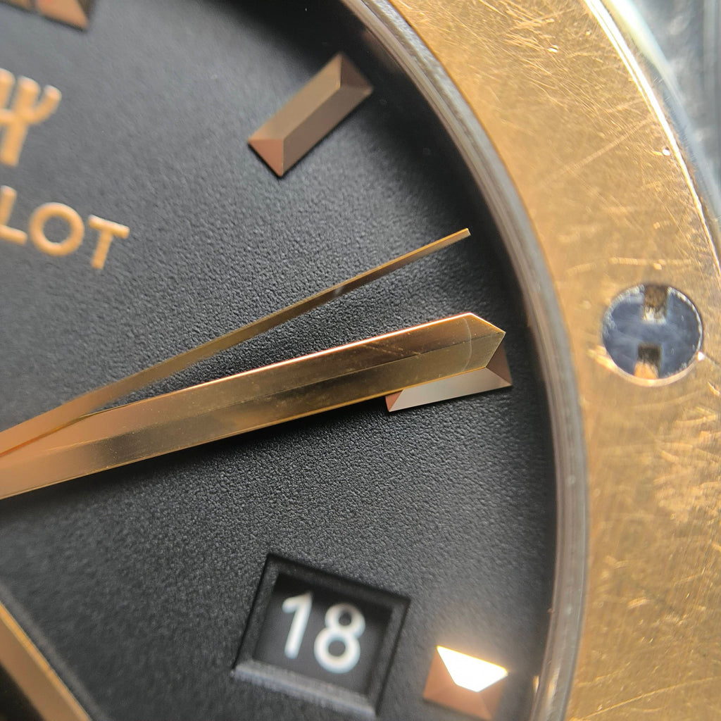 Hublot Classic Fusion 42 millimeters 542.NO.1180.LR