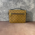 Louis Vuitton Messenger Bag