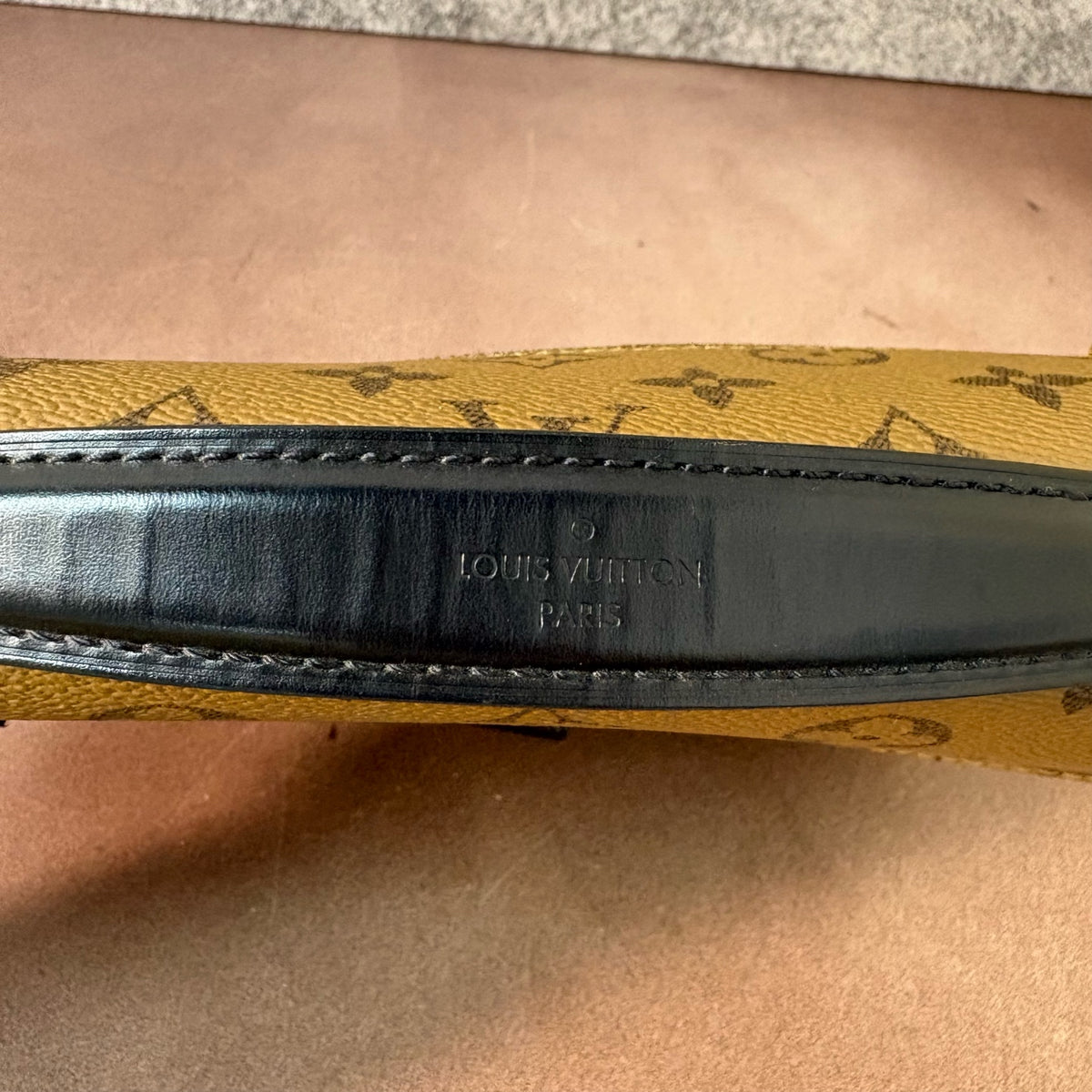 Louis Vuitton Messenger Bag