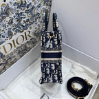 Dior Tote 50-MA-0272