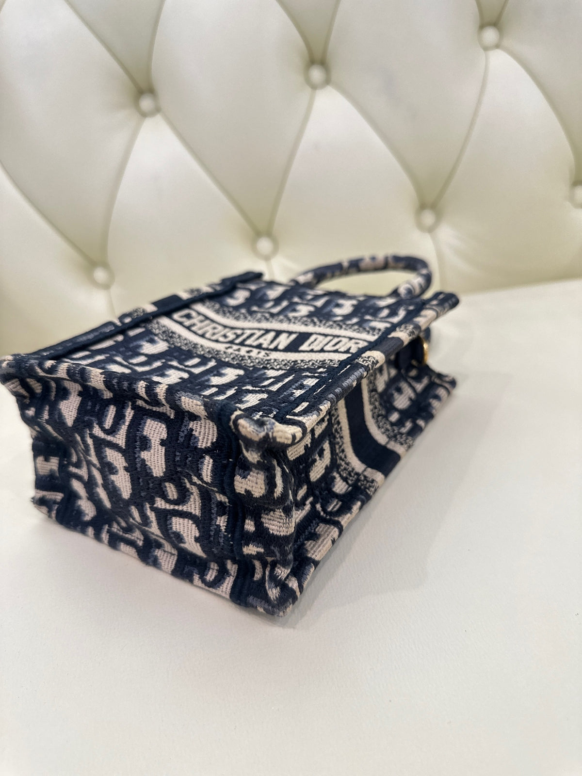 Dior Tote 50-MA-0272