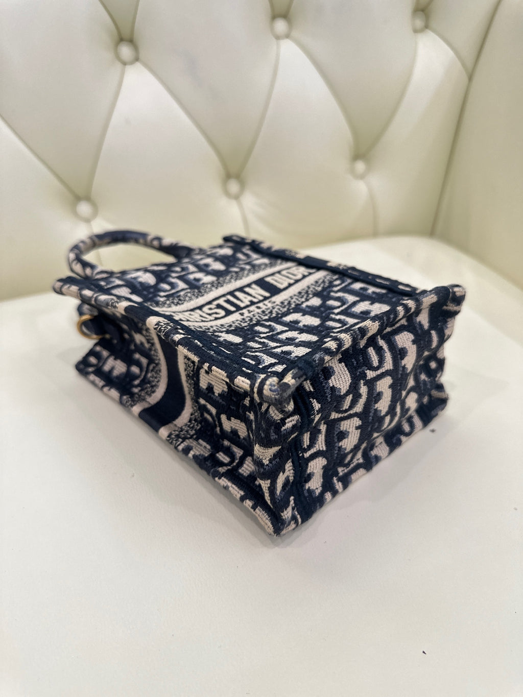 Dior Tote 50-MA-0272