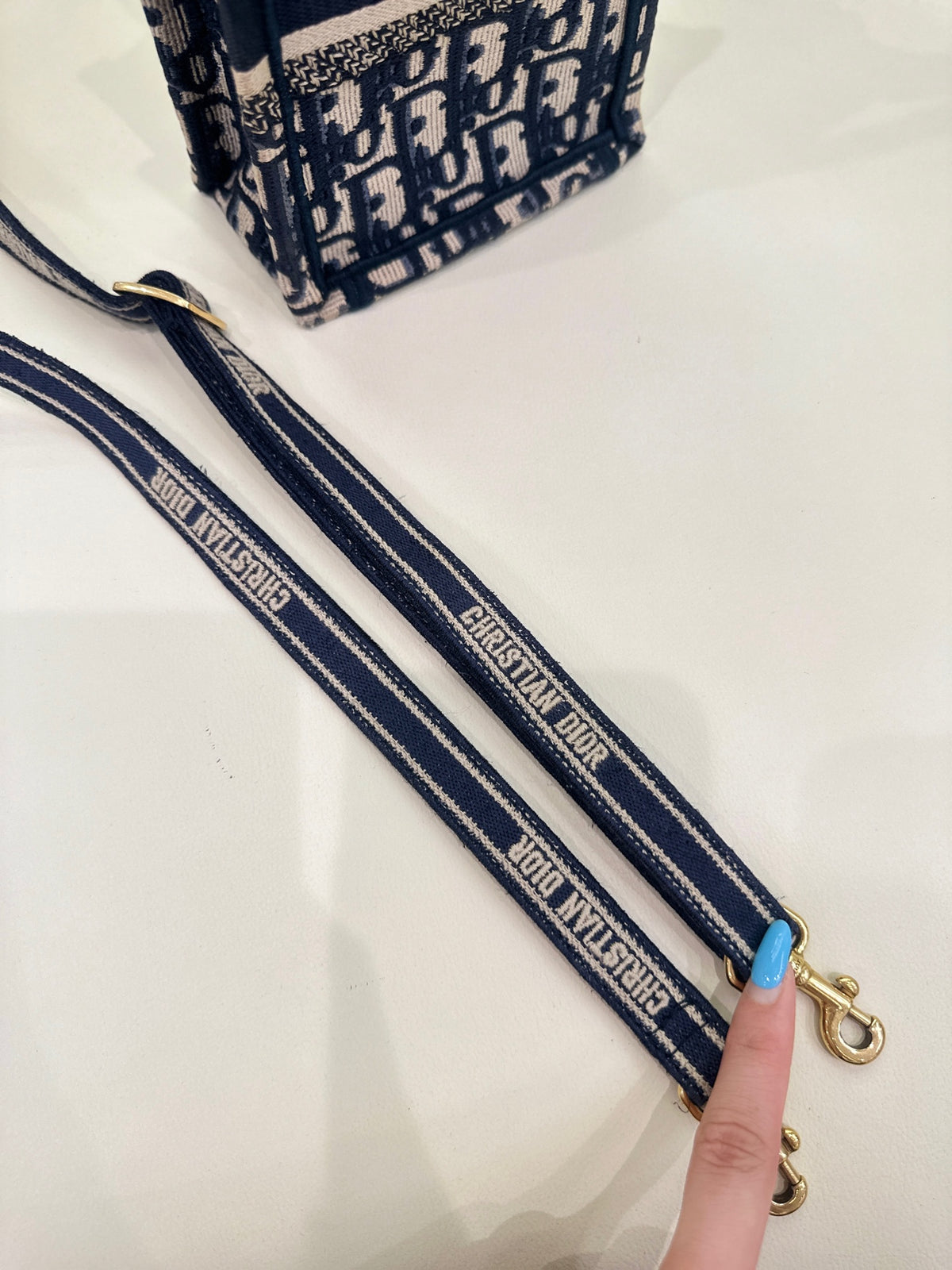 Dior Tote 50-MA-0272
