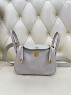 Hermes Lindy II Mini Handbag Crossbody 19 cm long x 13 cm deep x 9.5 cm wide H085956CK3Q