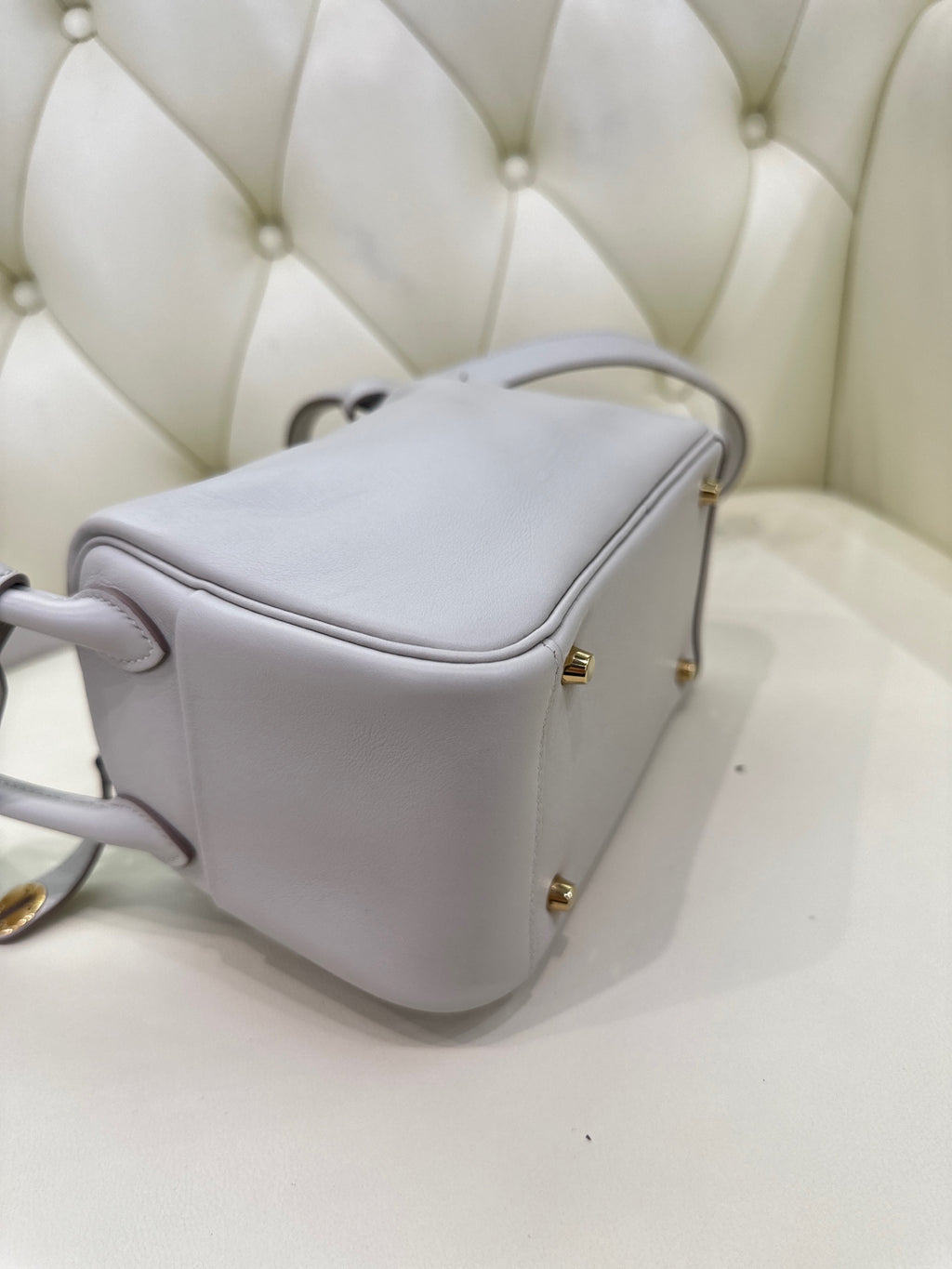 Hermes Lindy II Mini Handbag Crossbody 19 cm long x 13 cm deep x 9.5 cm wide H085956CK3Q