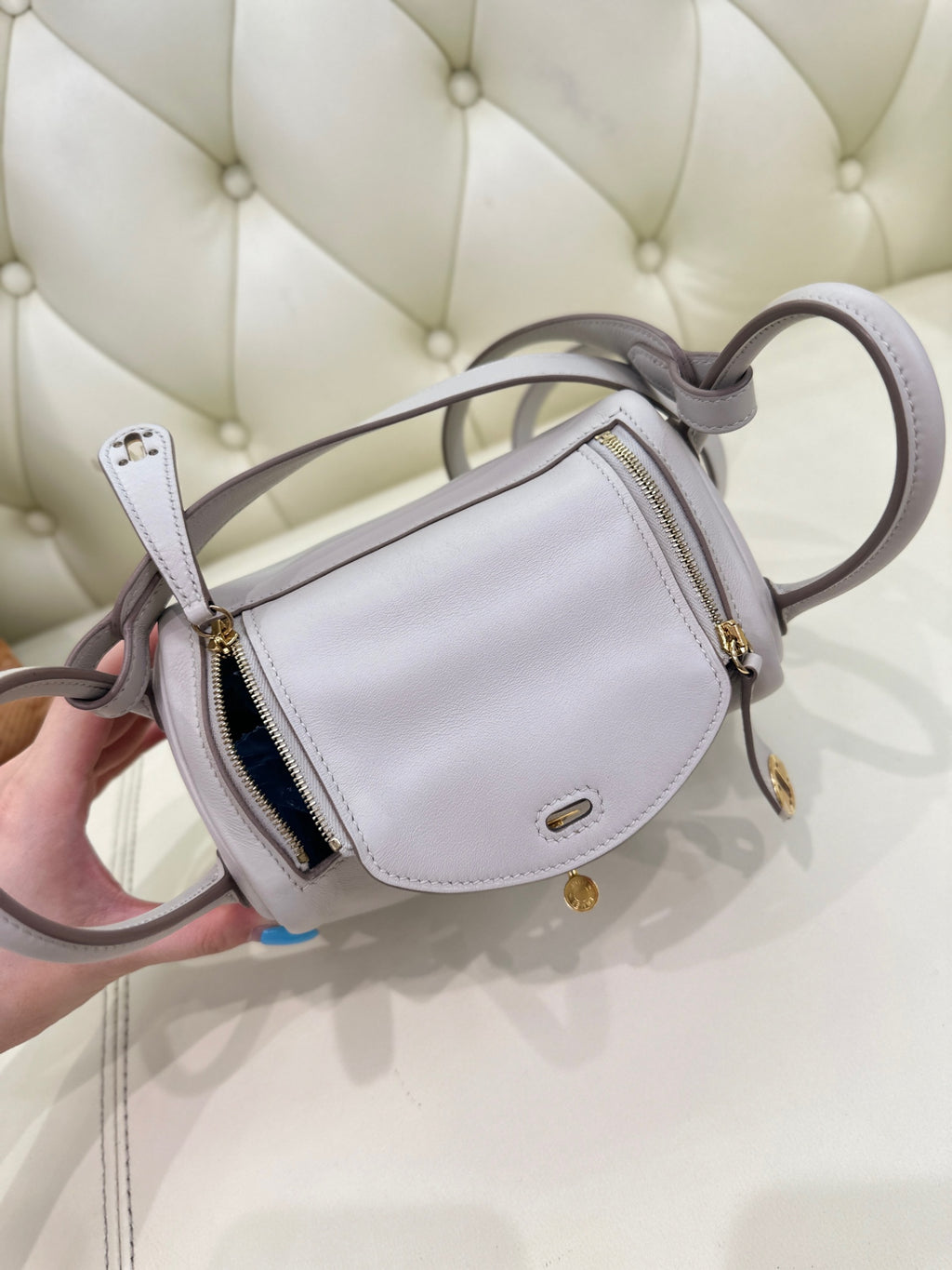 Hermes Lindy II Mini Handbag Crossbody 19 cm long x 13 cm deep x 9.5 cm wide H085956CK3Q